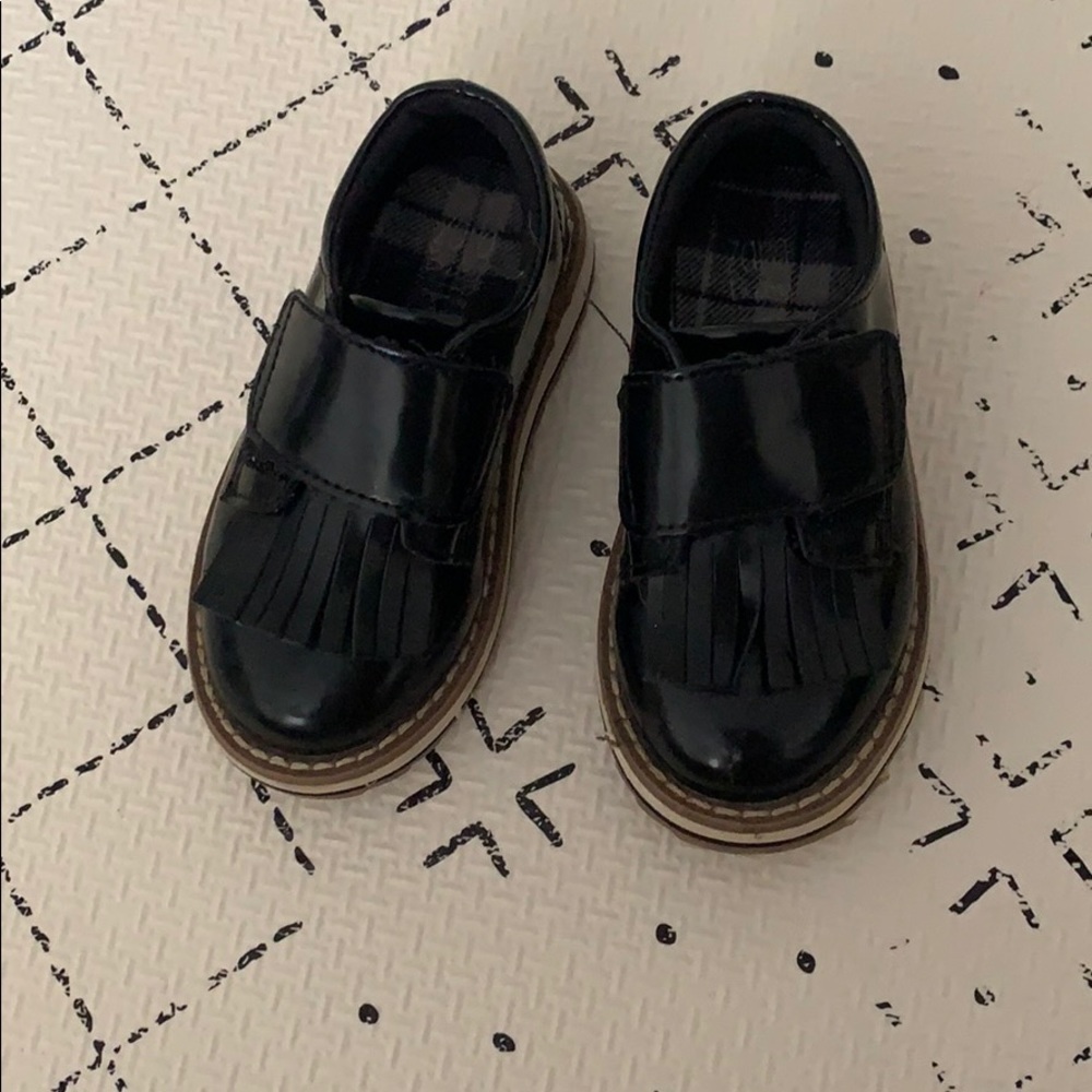 Zara baby girl Patton leather shoe size 4.5